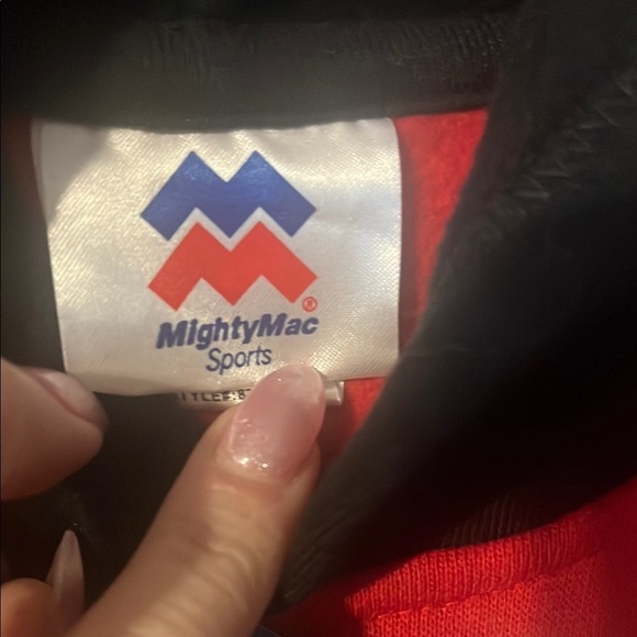 Kids Team Canada Red and Black Shirt - Picture 2 of 3